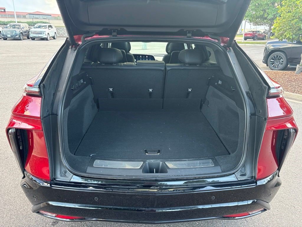 Certified 2024 Cadillac Lyriq Sport AWD/4WD image 19