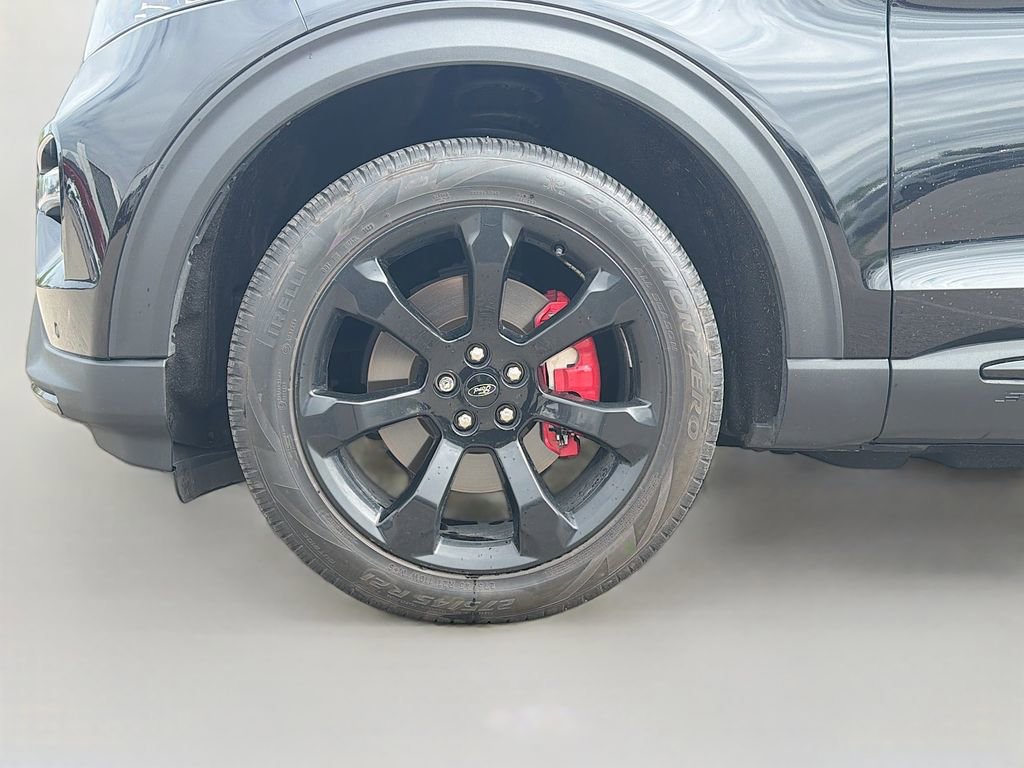 Used 2023 Ford Explorer ST w/ Equipment Group 401A AWD/4WD image 33
