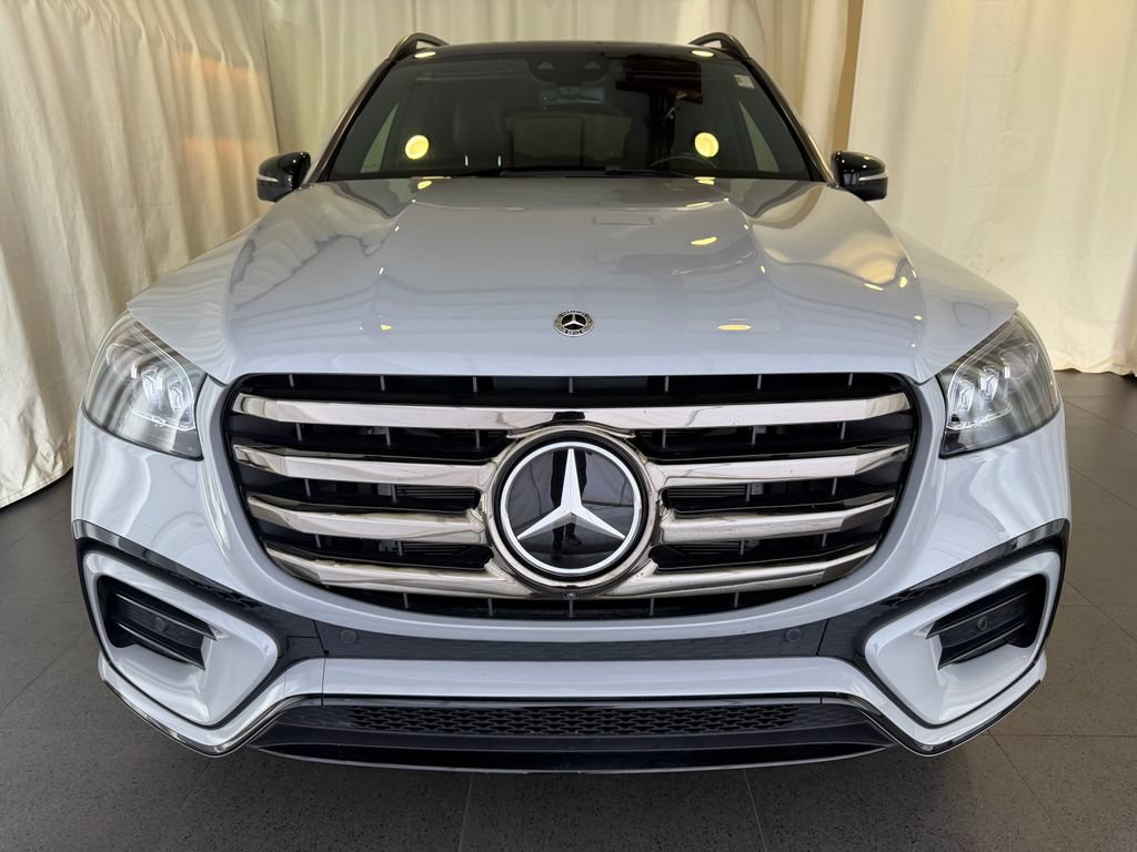 Used 2025 Mercedes-Benz GLS 450 4MATIC image 6