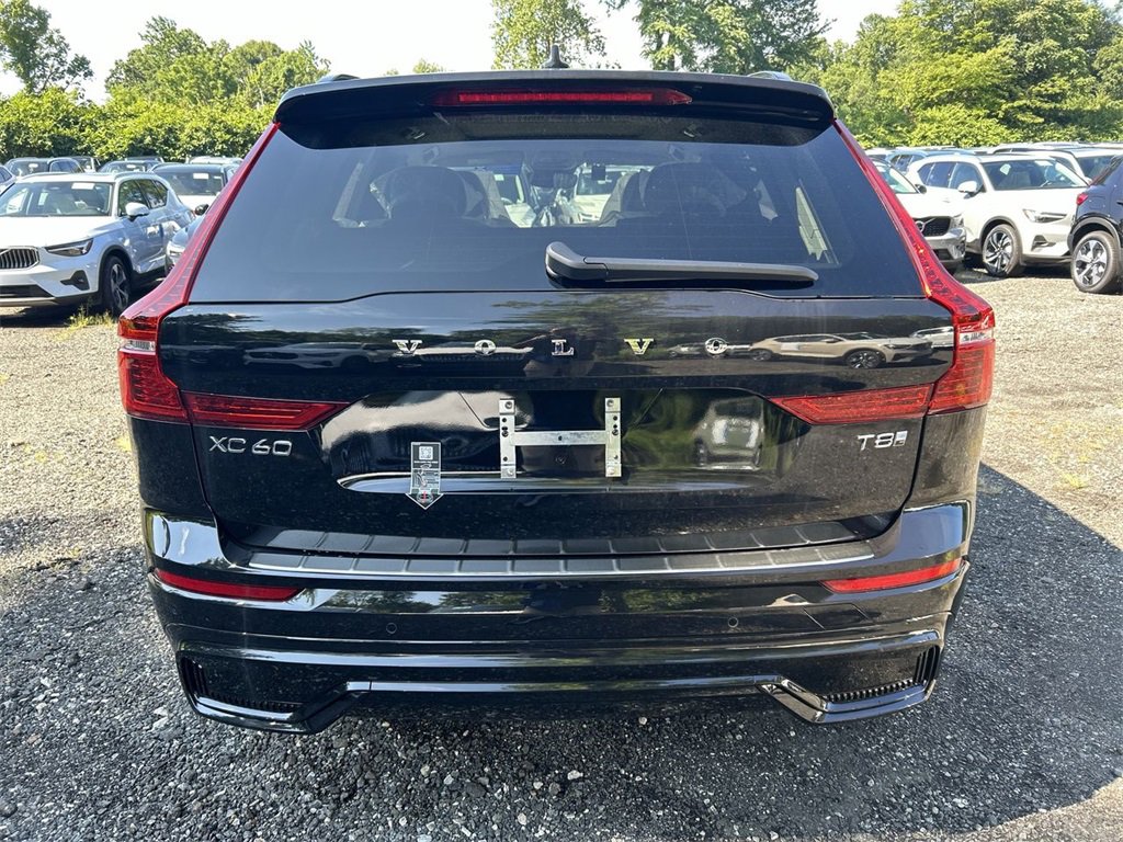 New 2025 Volvo XC60 T8 Plus w/ Protection Package Premier image 16