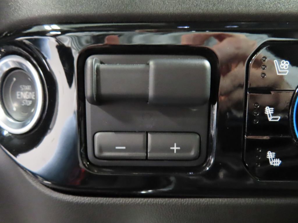 Used 2025 Chevrolet Silverado 2500 LTZ w/ LTZ Plus Package AWD/4WD image 74
