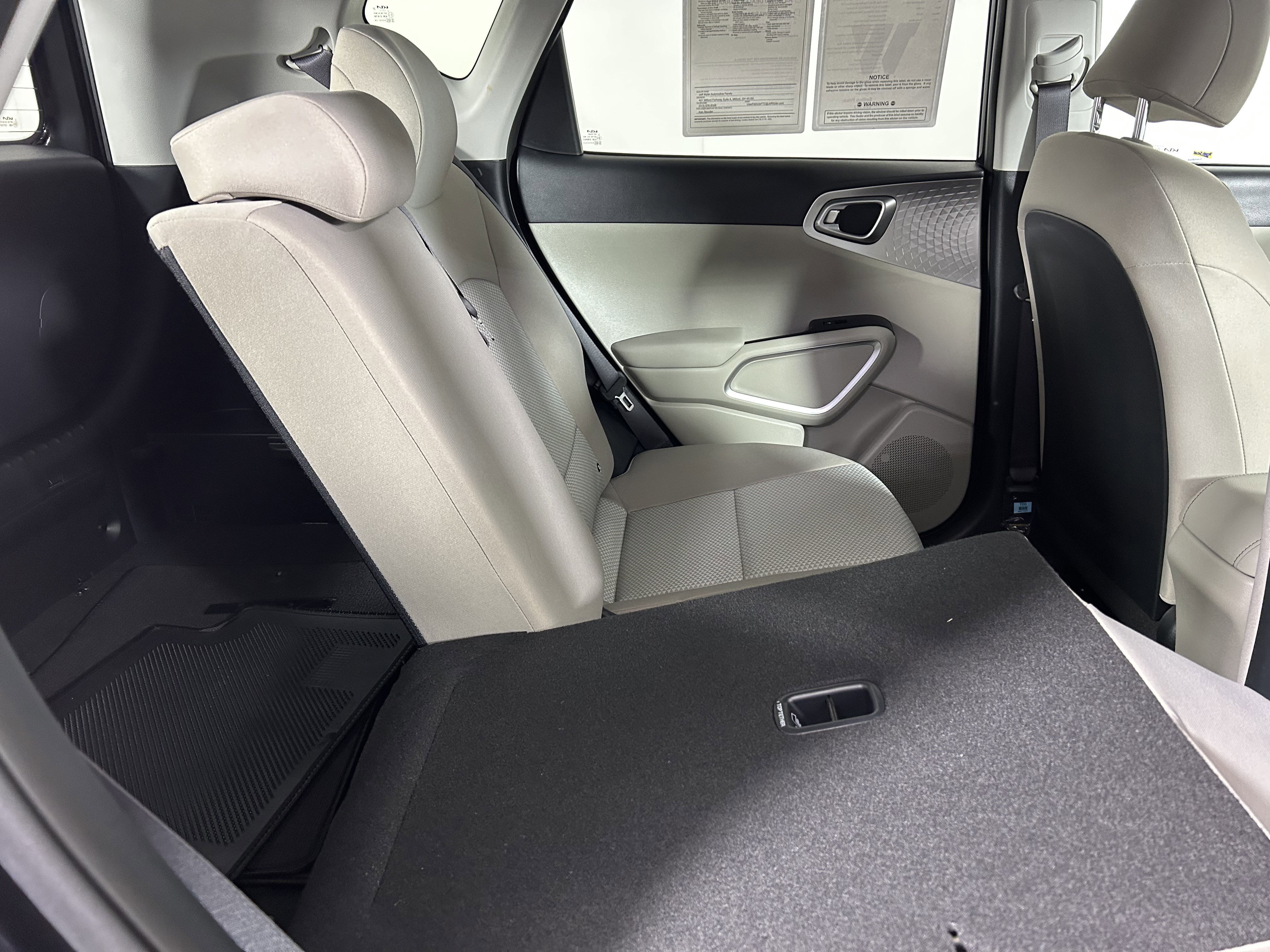 Certified 2023 Kia Soul LX w/ LX Technology Package image 14