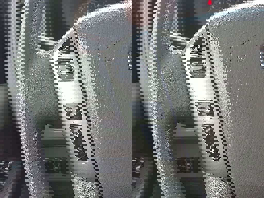 Used 2016 Nissan NV 3500 SV w/ SV Technology Package image 17