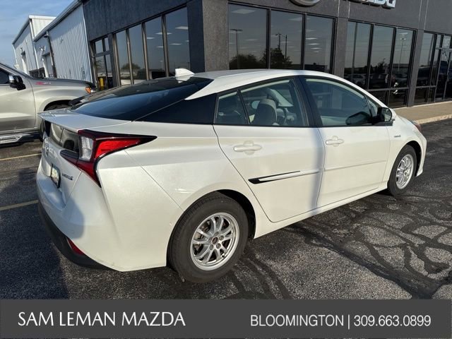 Used 2022 Toyota Prius LE FWD image 9