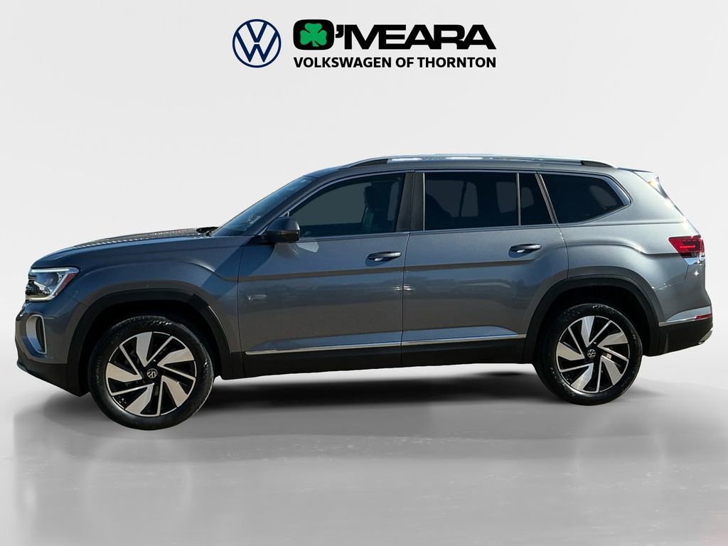 Used 2024 Volkswagen Atlas SEL AWD/4WD image 2