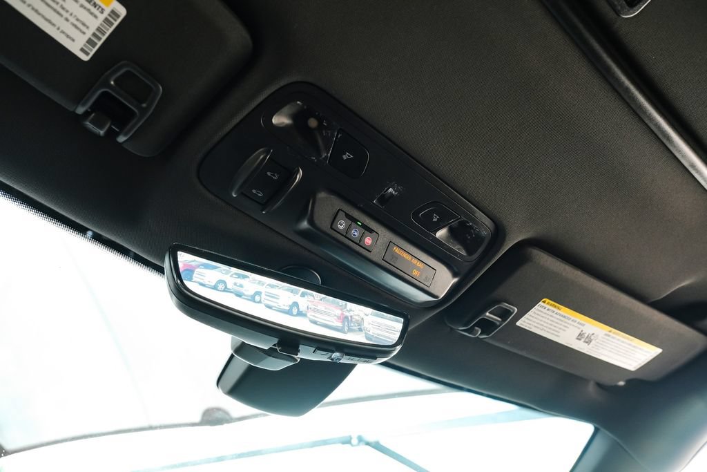 Used 2023 Chevrolet Camaro SS RWD image 34