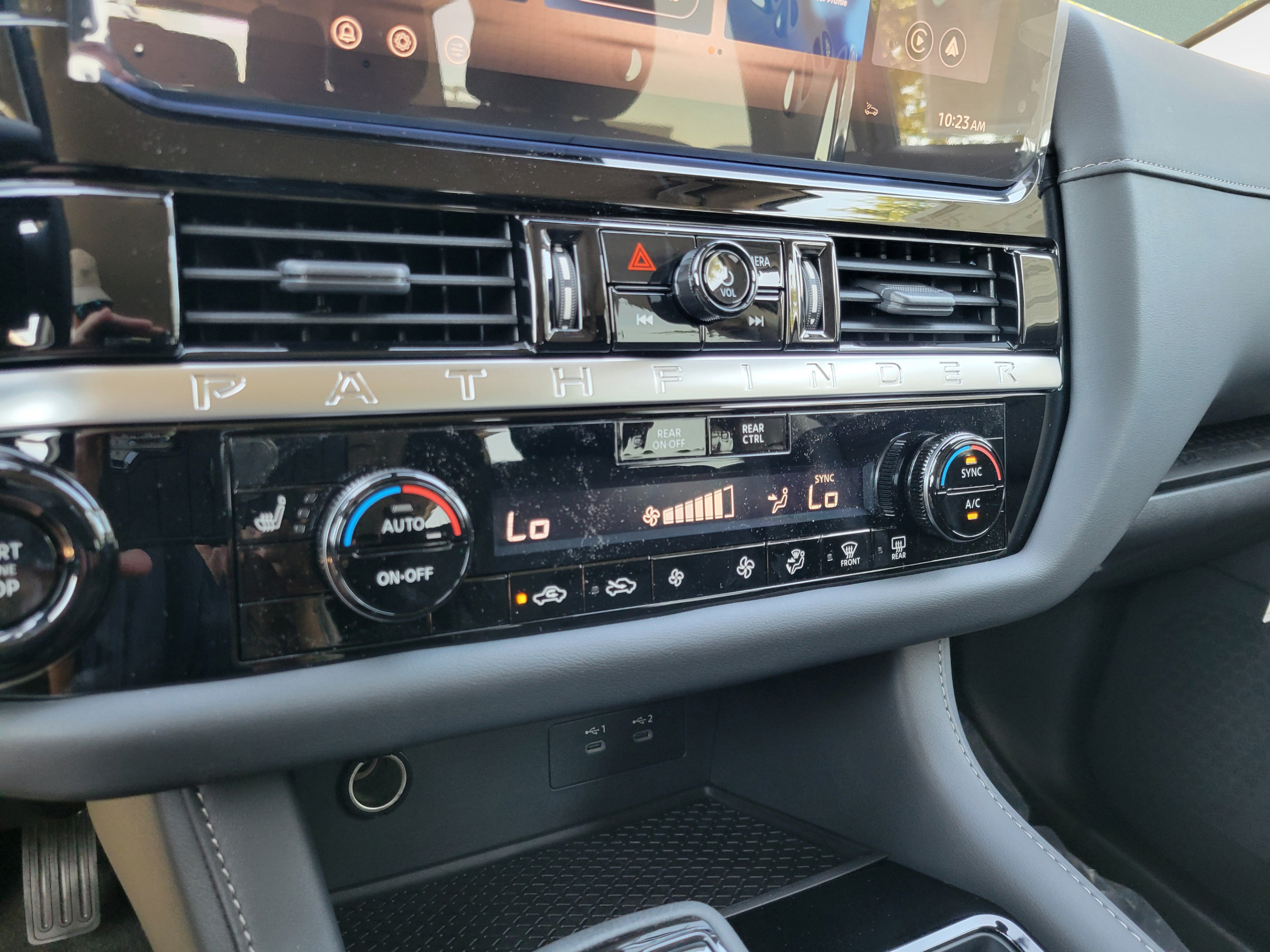 New 2026 Nissan Pathfinder SV w/ Cargo Package FWD image 29