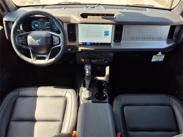 New 2025 Ford Bronco Outer Banks w/ Sasquatch Package image 11