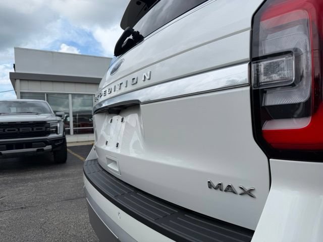 Used 2023 Ford Expedition Max Platinum AWD/4WD image 8