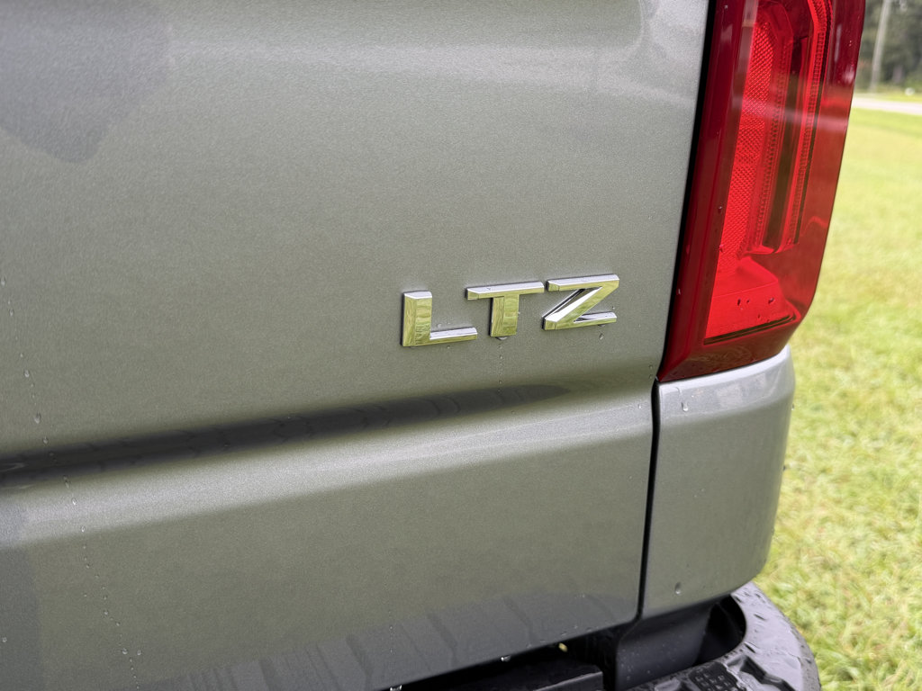 New 2026 Chevrolet Silverado 1500 LTZ w/ LTZ Premium Package AWD/4WD image 33