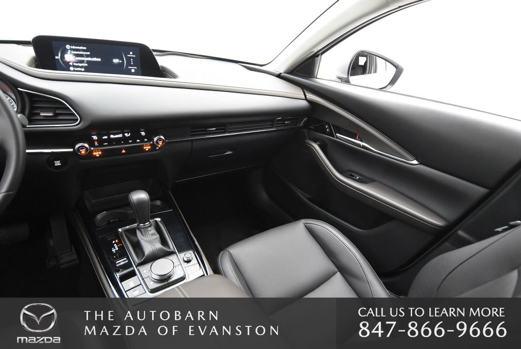 Used 2025 MAZDA CX-30 AWD 2.5 S w/ Premium Package image 28