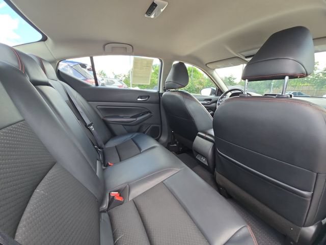 Used 2024 Nissan Altima 2.5 SR FWD image 27