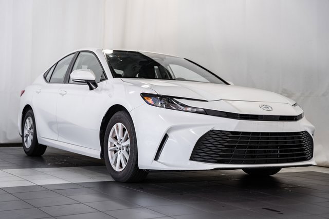 Used 2025 Toyota Camry LE