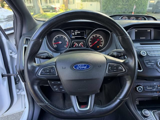 Used 2015 Ford Focus ST FWD image 24