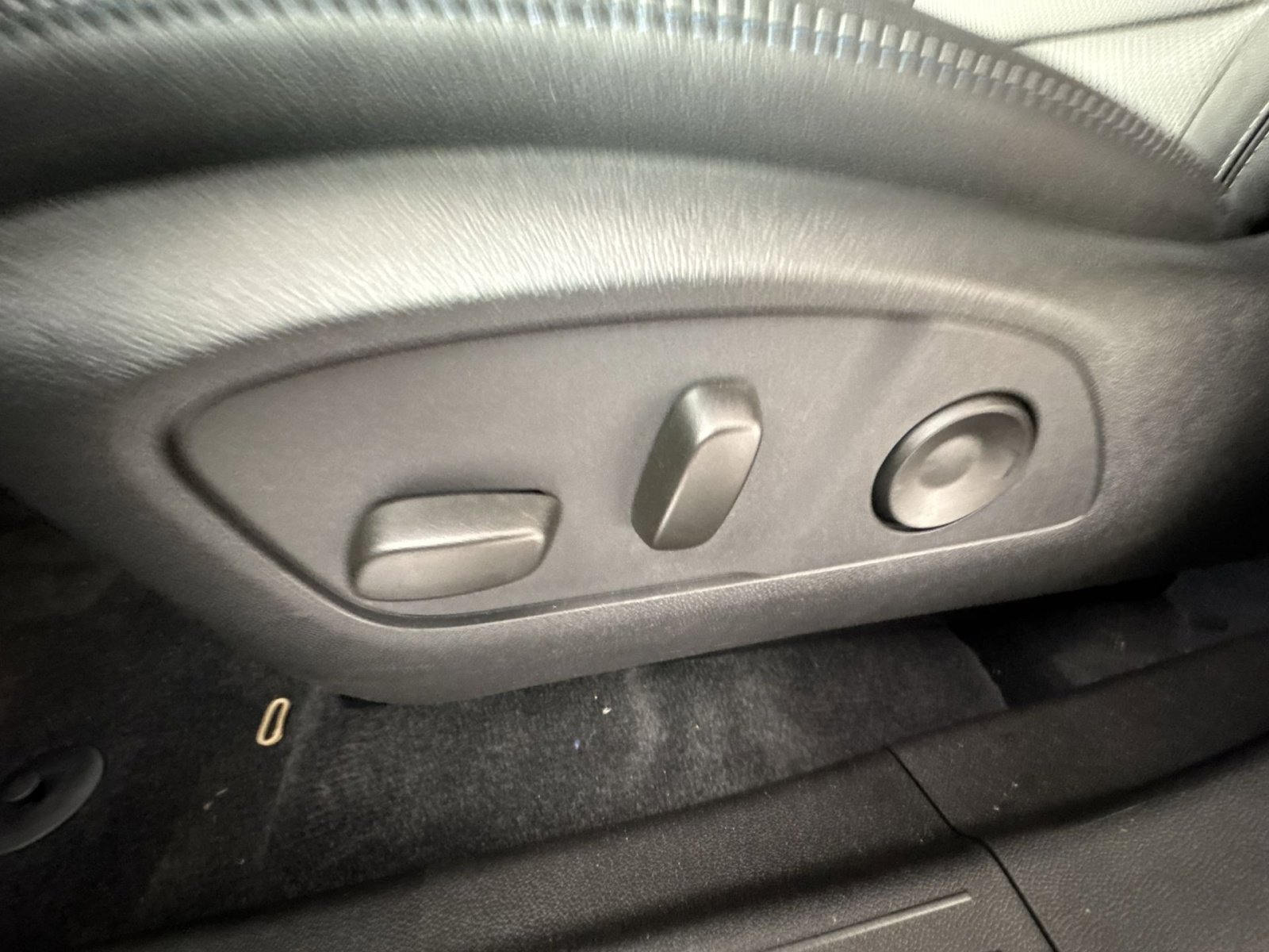 New 2026 Chevrolet Equinox EV LT image 14