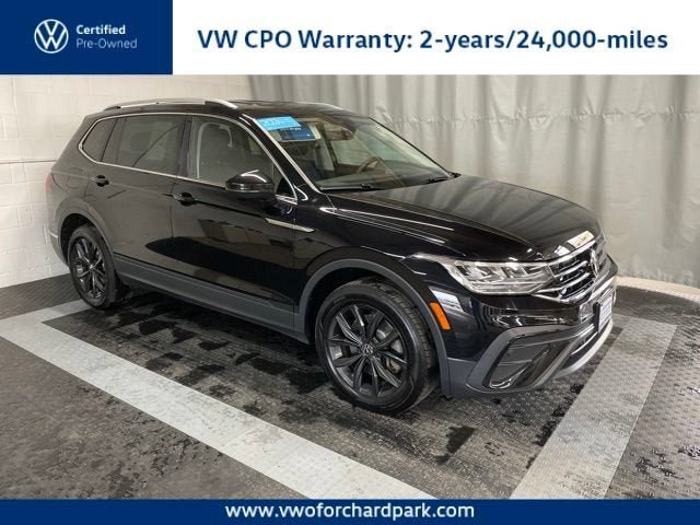 Certified 2024 Volkswagen Tiguan SE AWD/4WD image 1