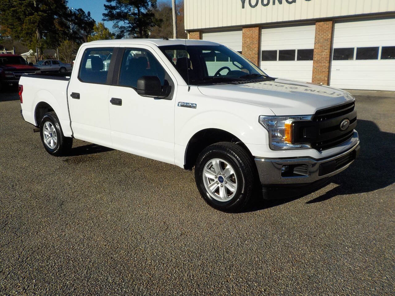 Used 2018 Ford F150 XL w/ Equipment Group 101A Mid image 8