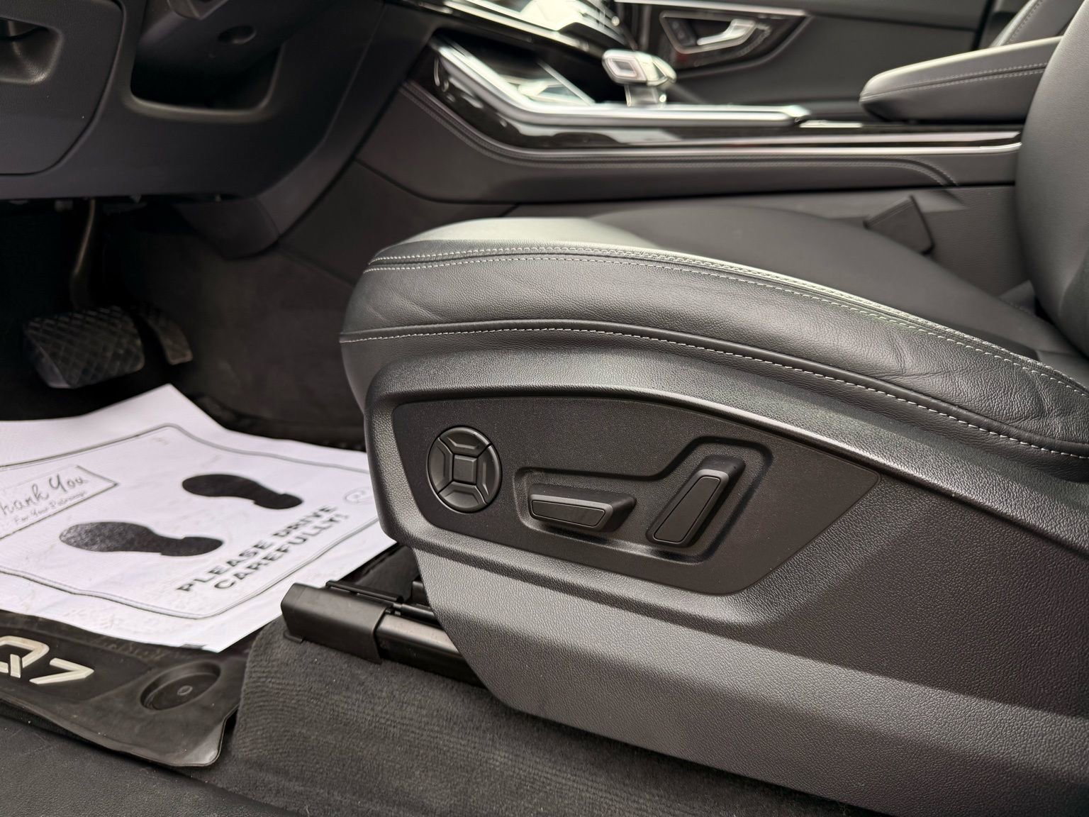 Used 2025 Audi Q7 3.0T Premium Plus w/ Premium Plus Package image 48