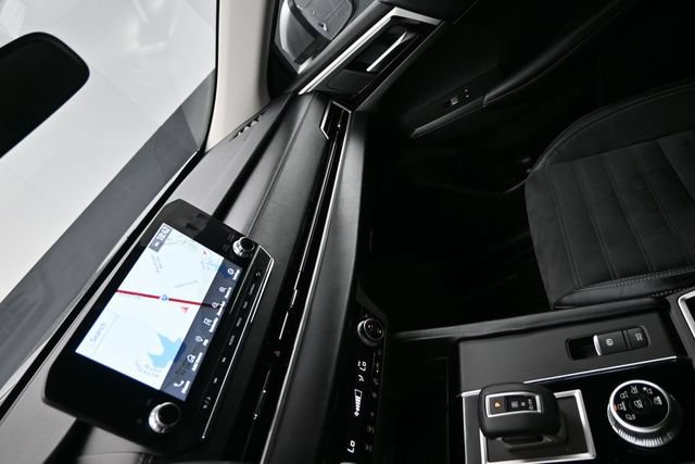 Used 2022 Mitsubishi Outlander SE AWD/4WD image 16