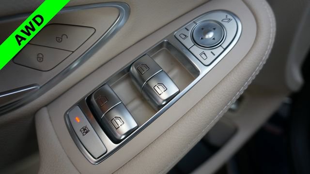 Used 2018 Mercedes-Benz C 300 4MATIC Sedan image 29