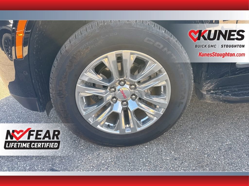 Used 2025 GMC Yukon XL Denali image 16