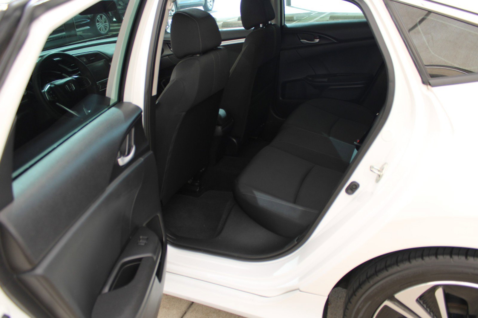 Used 2017 Honda Civic EX-T image 11