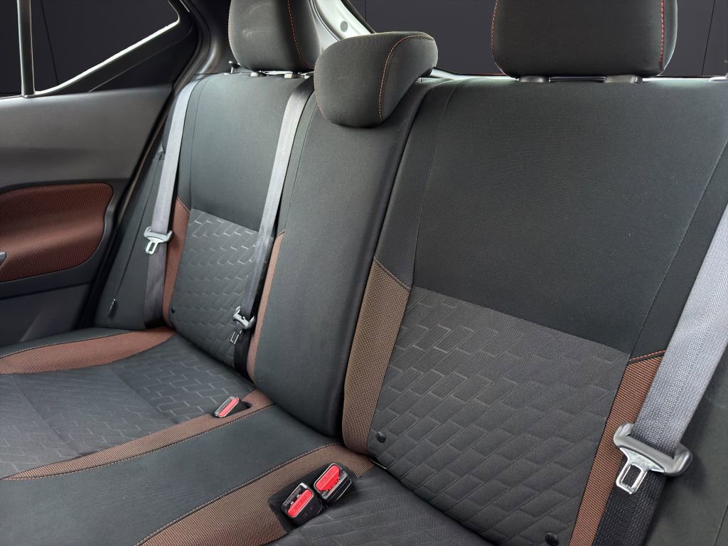 Used 2024 Nissan Kicks SR image 21