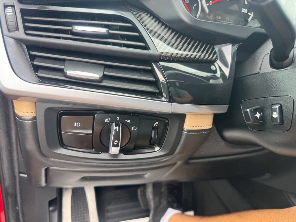 Used 2017 BMW X5 M AWD/4WD image 39