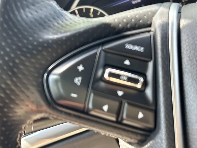 Used 2023 Nissan Maxima SL FWD image 32