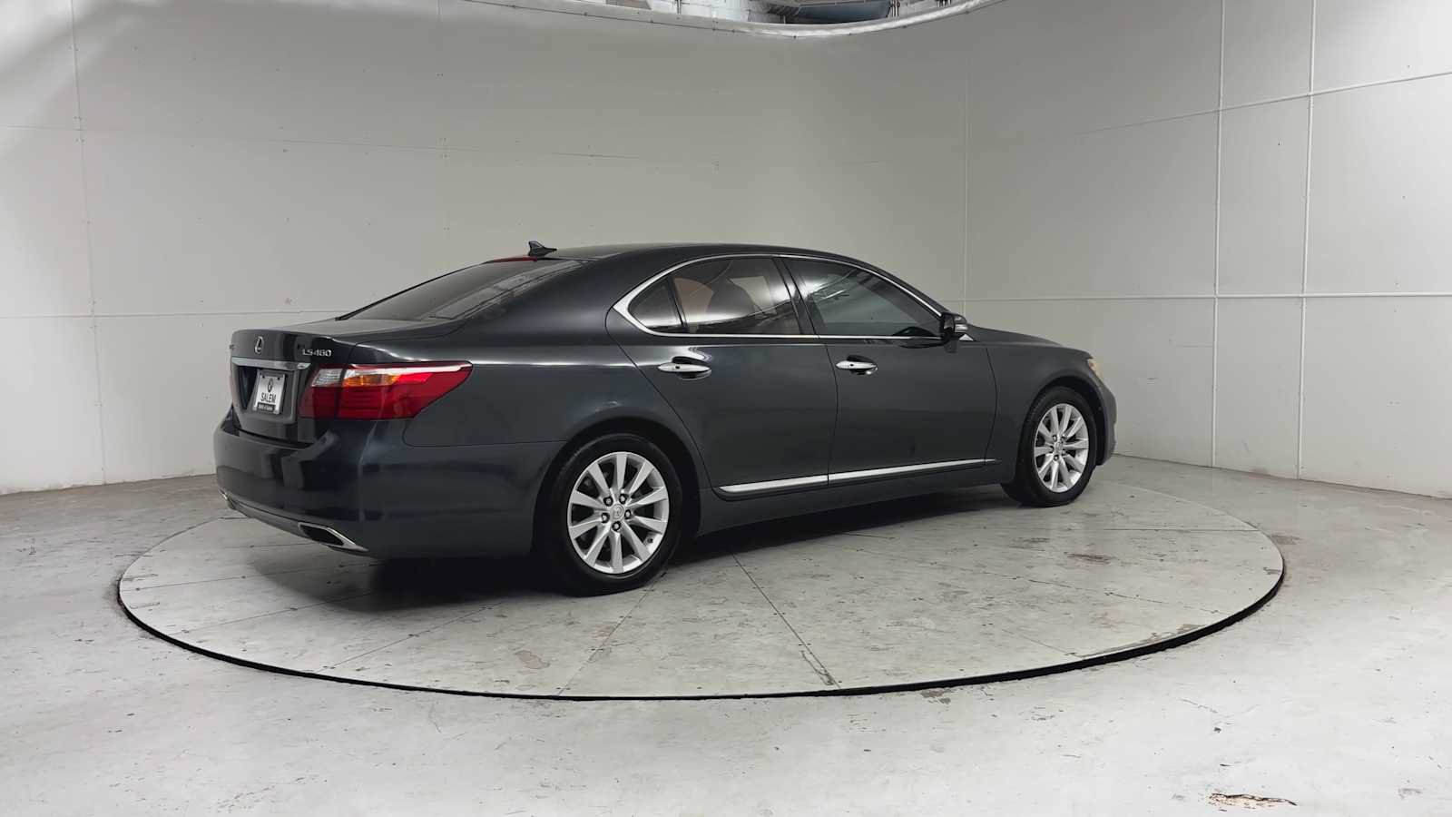 Used 2010 Lexus LS 460 w/ Comfort Pkg RWD image 7