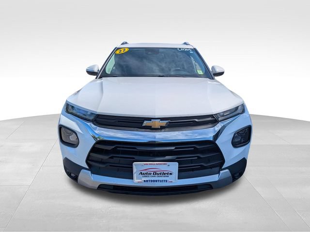 Used 2022 Chevrolet TrailBlazer LT w/ Convenience Package AWD/4WD image 2