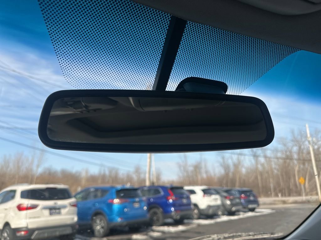 Used 2012 Lincoln MKZ image 28