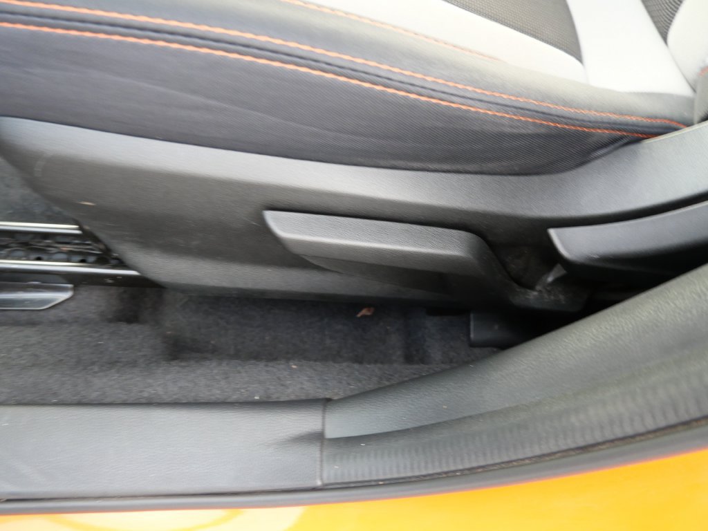 Used 2019 Subaru Crosstrek 2.0i Premium AWD/4WD image 15