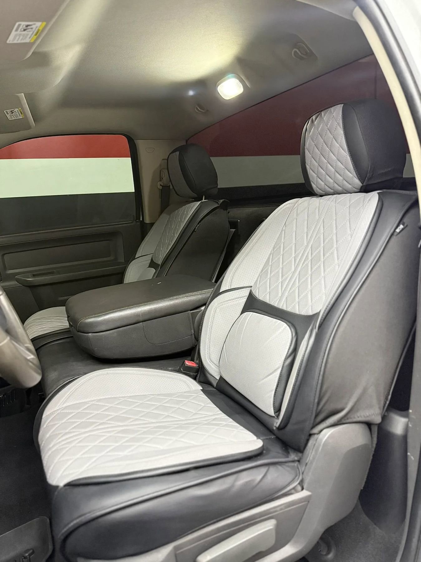 Used 2011 RAM 1500 ST w/ ST Popular Equipment Group AWD/4WD image 5