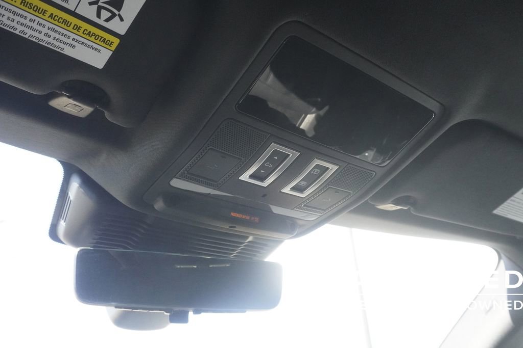 Used 2026 Land Rover Range Rover Evoque Dynamic SE image 16