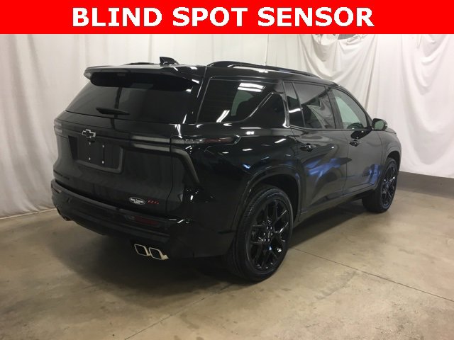 Used 2024 Chevrolet Traverse RS w/ LPO, Floor Liner Package image 4