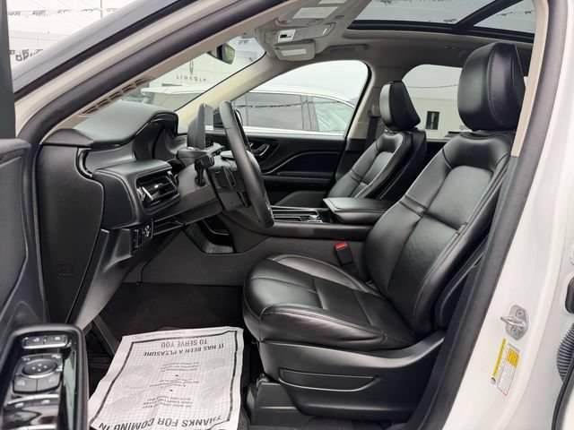 Certified 2023 Lincoln Aviator AWD w/ Premium Package image 9