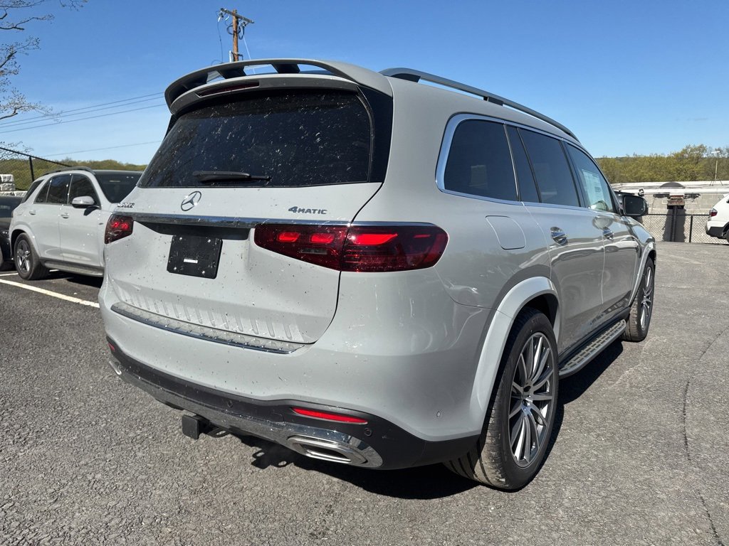 New 2025 Mercedes-Benz GLS 580 4MATIC image 9