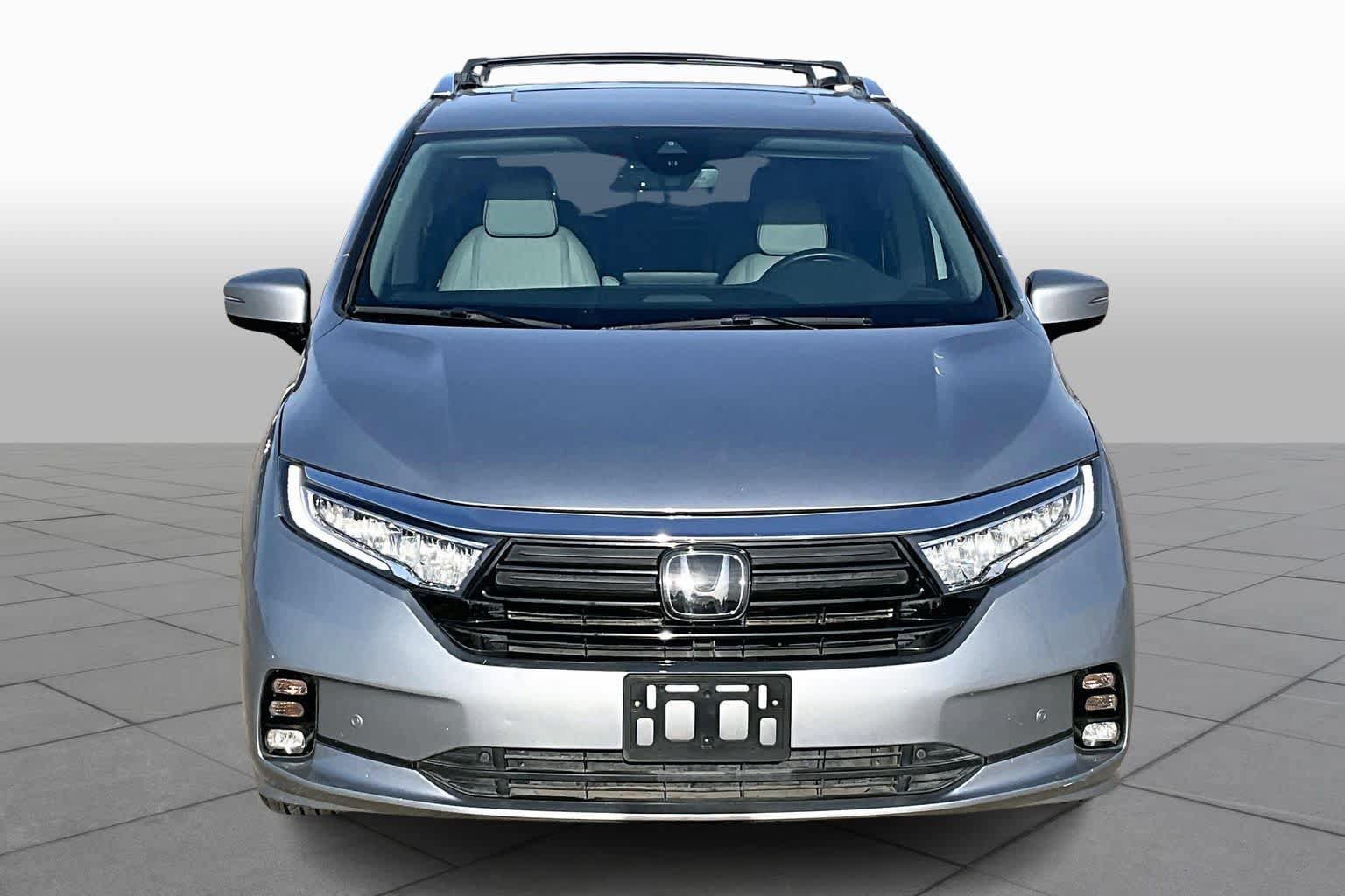 Certified 2024 Honda Odyssey Elite image 4