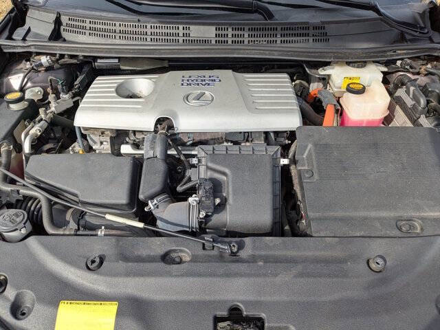 Used 2013 Lexus CT 200h w/ Premium Pkg w/Backup Camera FWD image 41