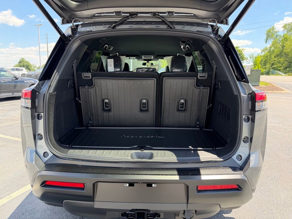 New 2026 Nissan Pathfinder Rock Creek AWD/4WD image 34