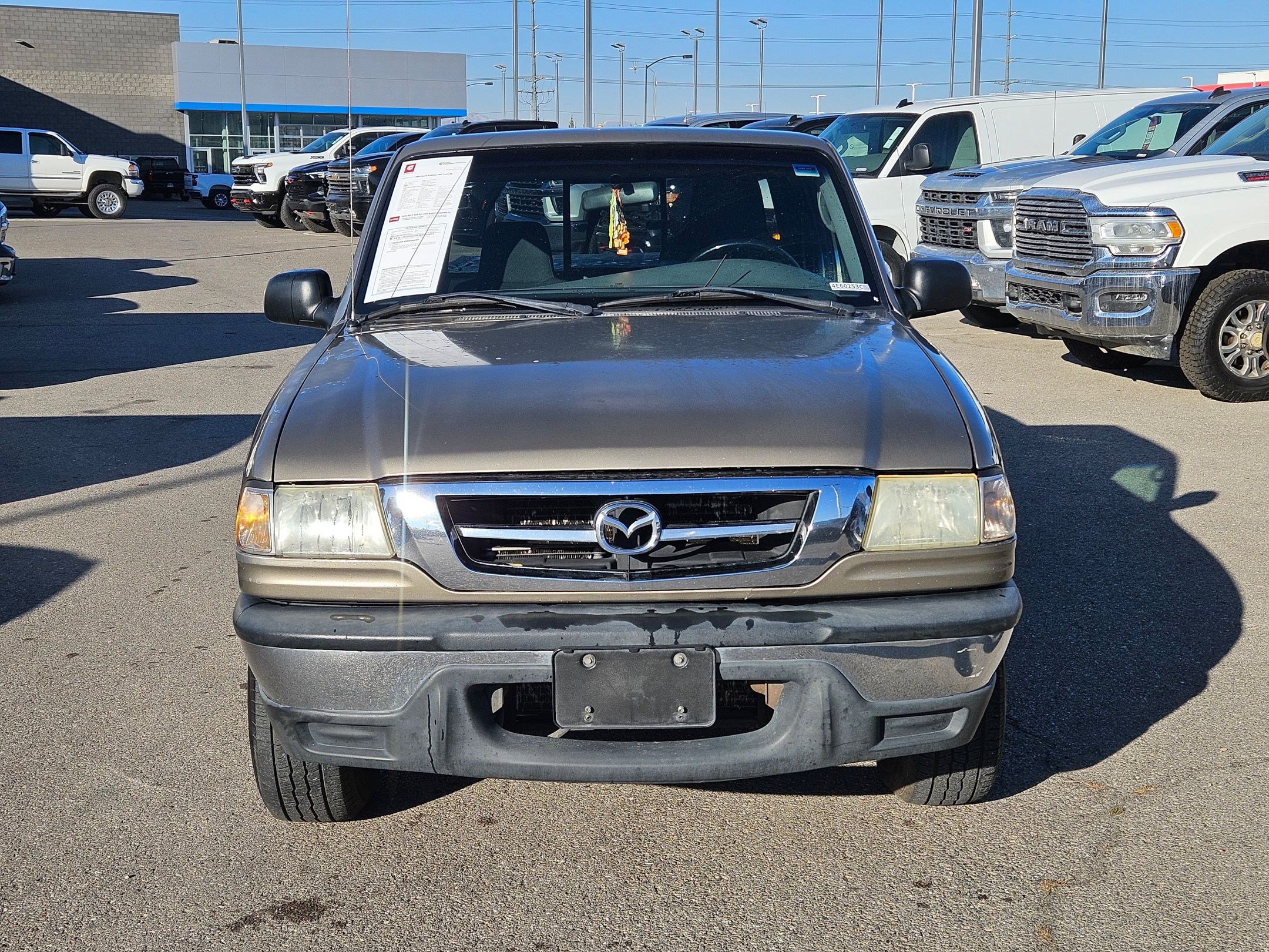 Used 2004 MAZDA B-Series Pickup SE w/ Convenience Pkg image 9