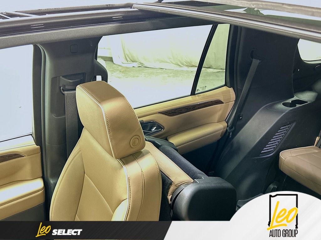 Used 2022 Chevrolet Tahoe Premier w/ Premium Package image 23