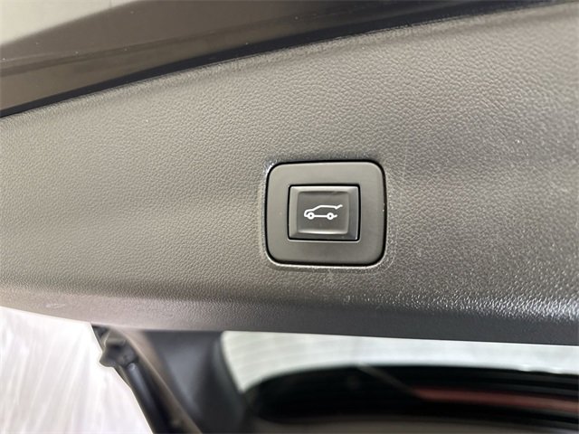 Used 2022 Chevrolet TrailBlazer RS w/ Sun and Liftgate Package image 26