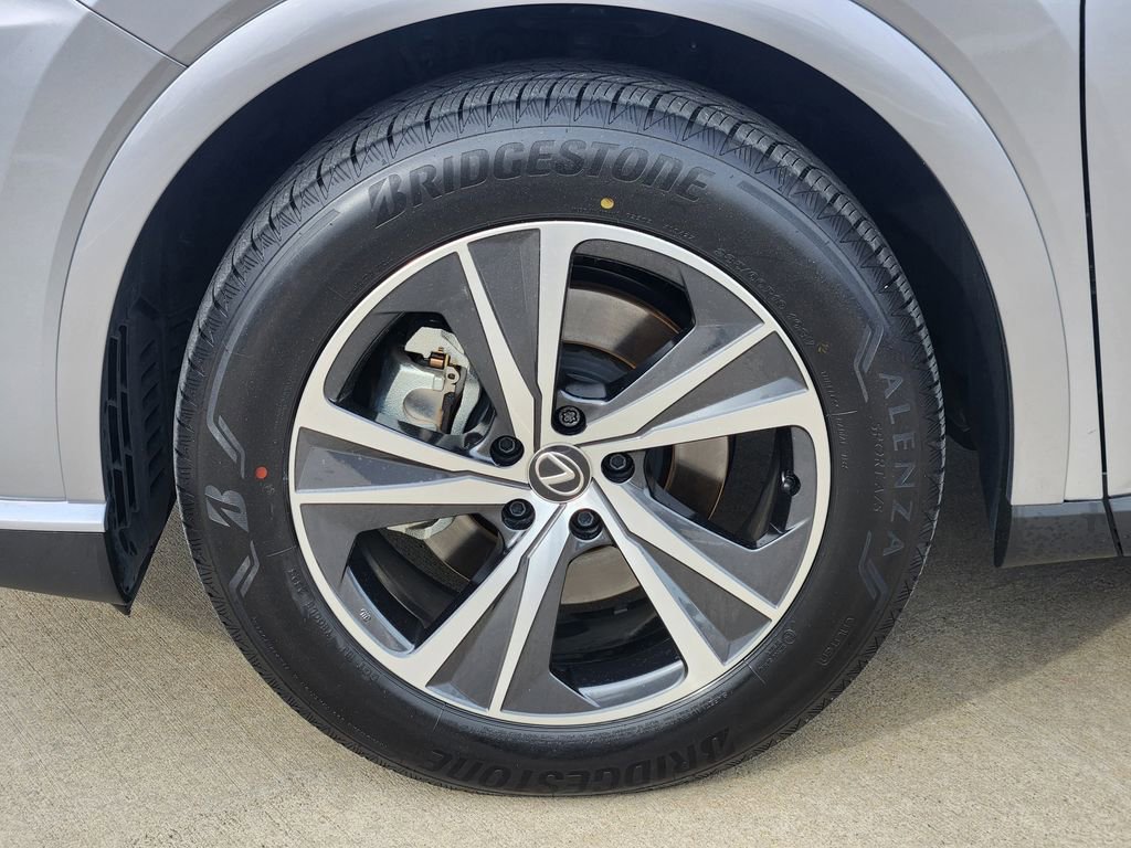 Used 2025 Lexus RX 350 Premium w/ Accessory Package (Z1) image 10