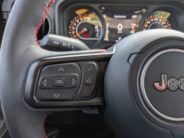 Used 2024 Jeep Gladiator Rubicon AWD/4WD image 17