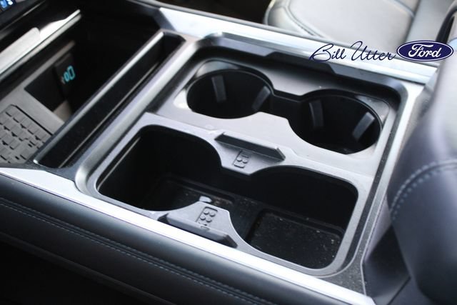 Certified 2025 Ford F250 Platinum w/ FX4 Off-Road Package image 17