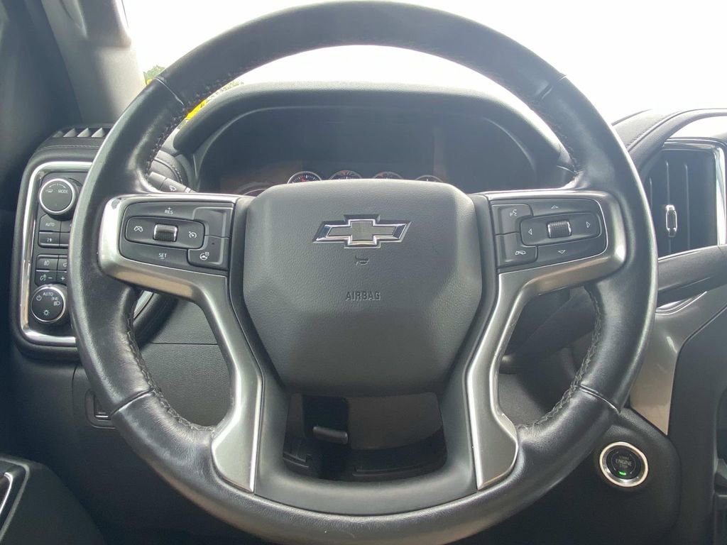 Used 2021 Chevrolet Silverado 1500 LT Trail Boss w/ Bed Protection Package image 27