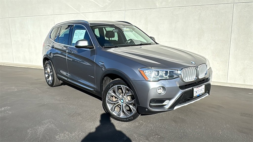 Used 2016 BMW X3 xDrive28i image 1