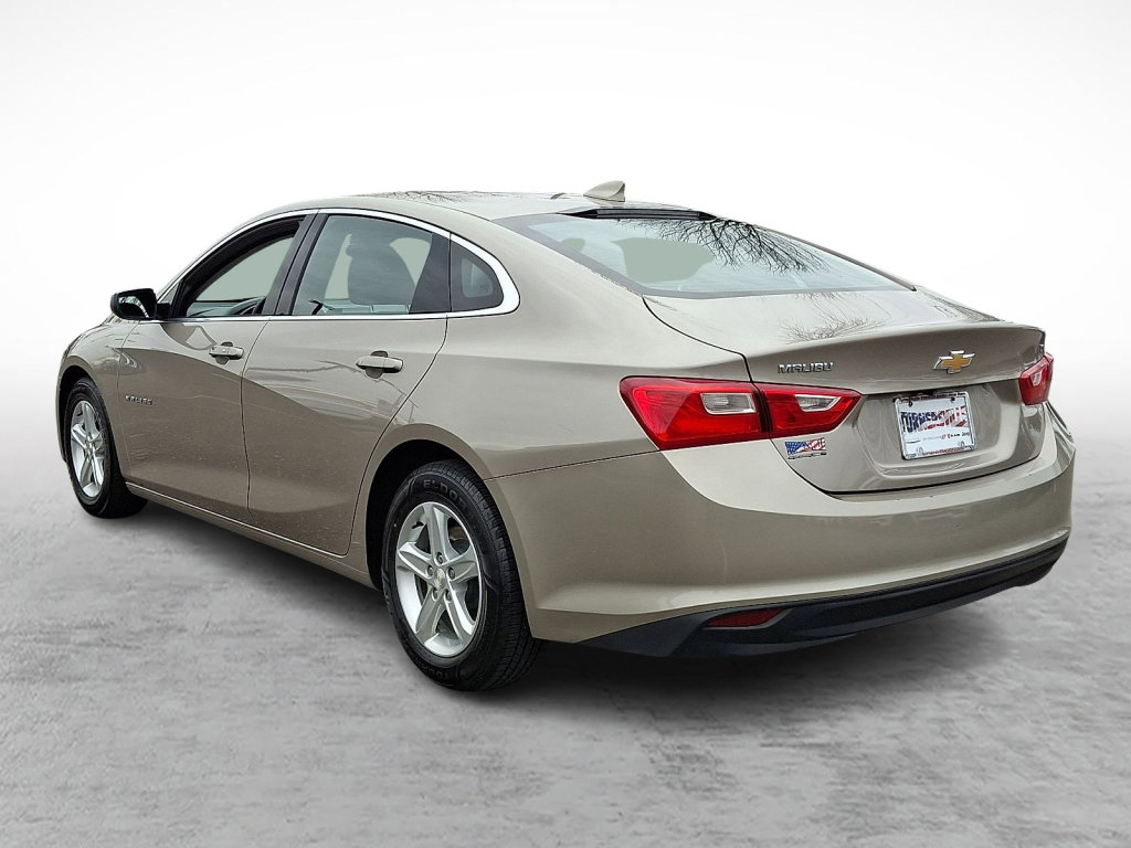 Used 2023 Chevrolet Malibu LT image 3